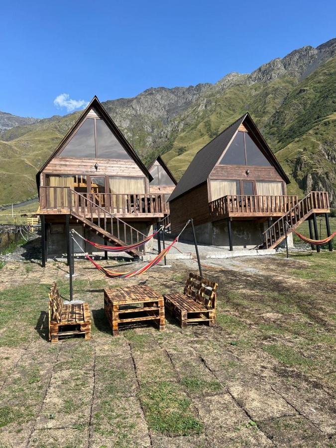 Kazbegi 4 Side Cottages Экстерьер фото
