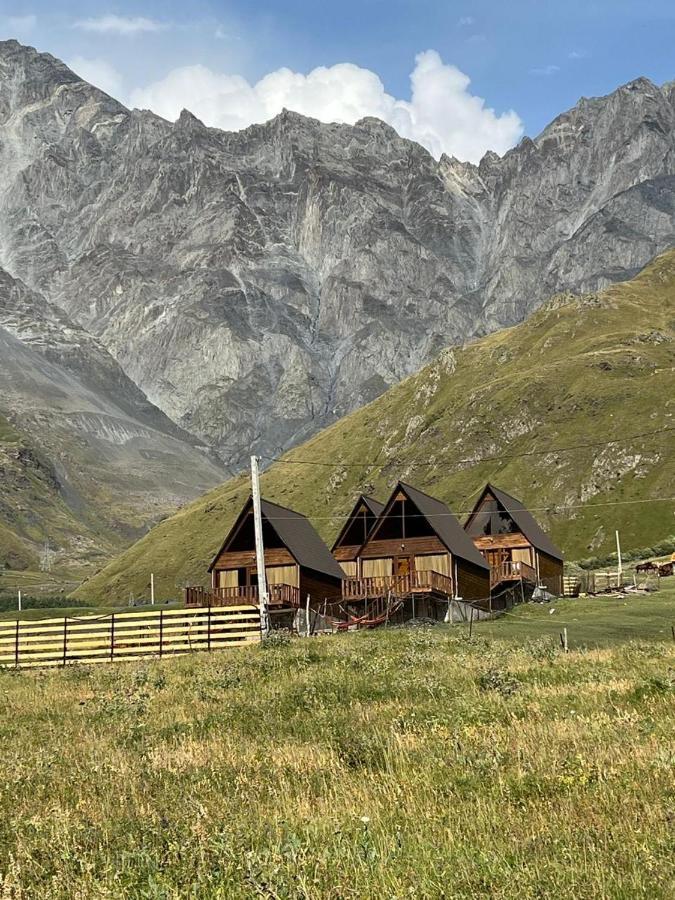 Kazbegi 4 Side Cottages Экстерьер фото