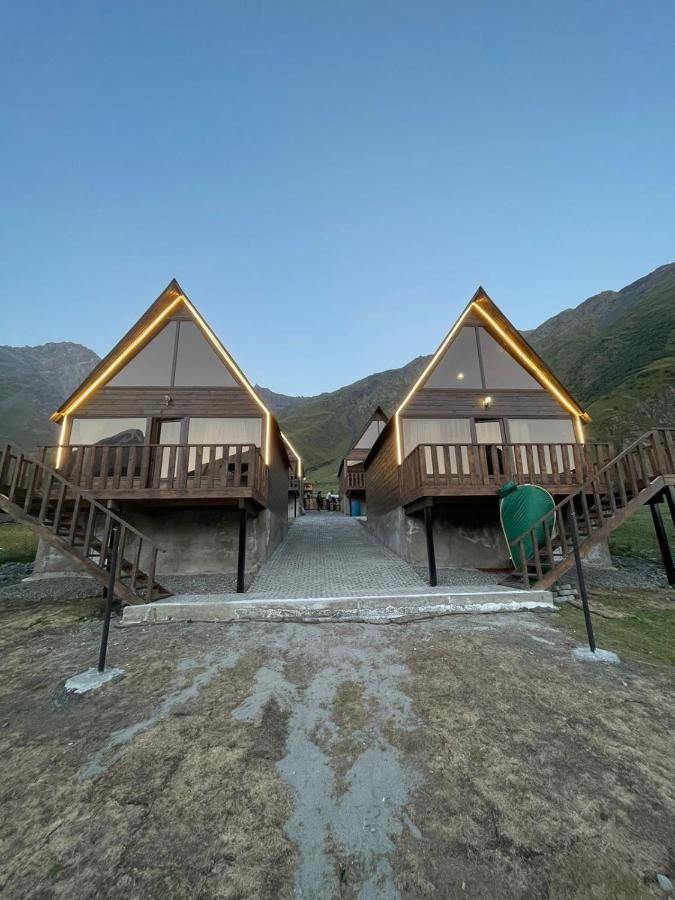 Kazbegi 4 Side Cottages Экстерьер фото